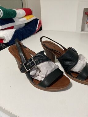 Black Leather Slingback Heeled Sandals Naya Naturalizer